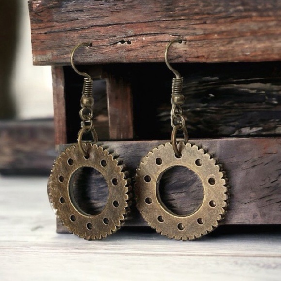 Bundle 3 Pr. Steampunk Dangles…Gears Earrings - Picture 5 of 5